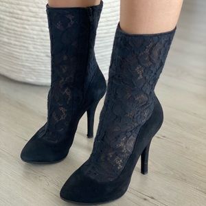 Dolce and Gabbana very good condition size 36.5